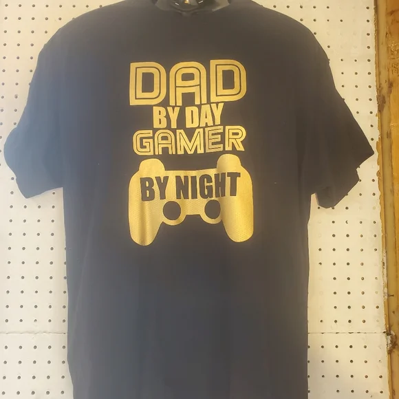 Gildan Black T-Shirt with Blue Print - Picture 1 of 3